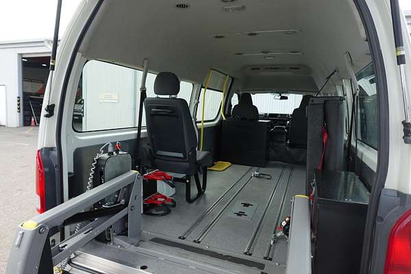 2015 Toyota Hiace Commuter KDH223R