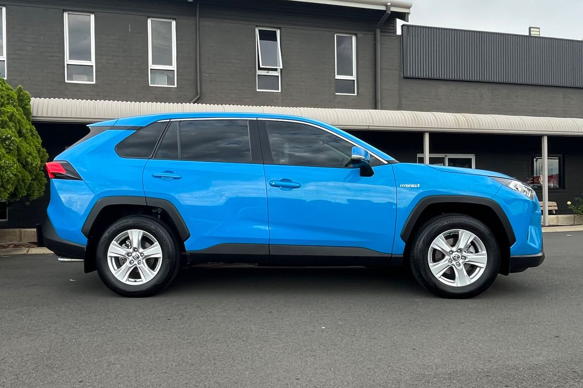 2021 Toyota RAV4 GX AXAH52R
