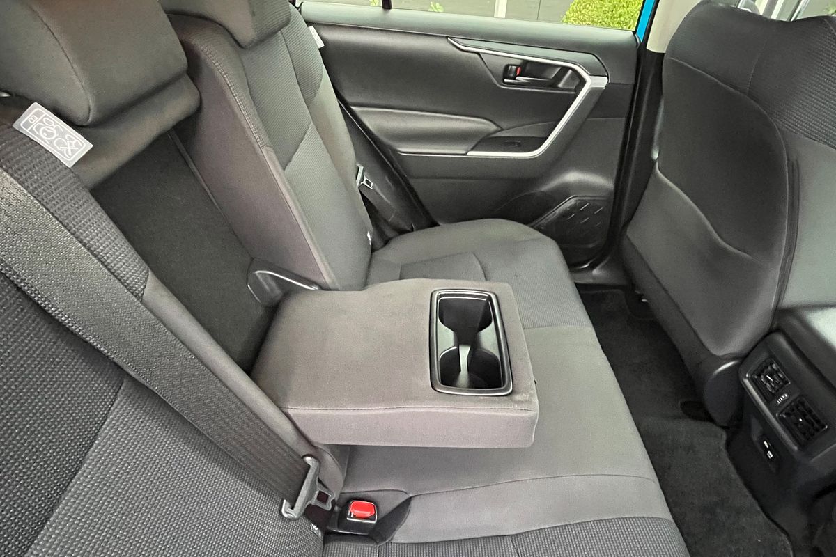 2021 Toyota RAV4 GX AXAH52R
