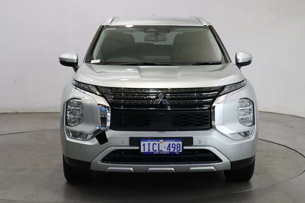 2023 Mitsubishi Outlander LS ZM