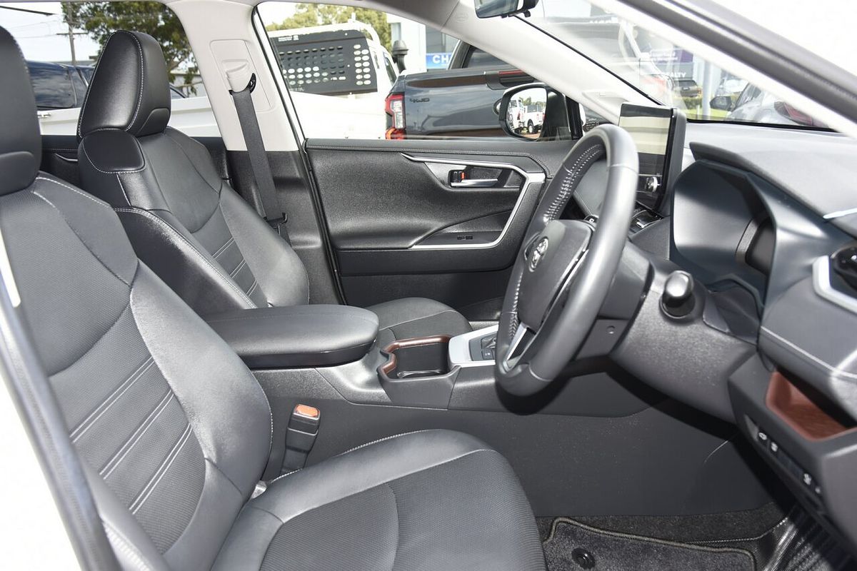 2023 Toyota RAV4 Cruiser AXAH52R
