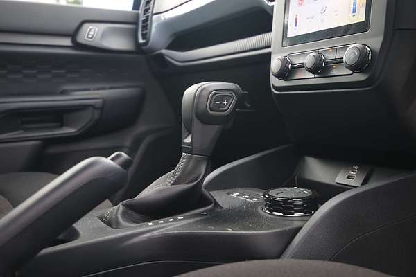 2024 Ford Ranger XL  4X4 2.0L