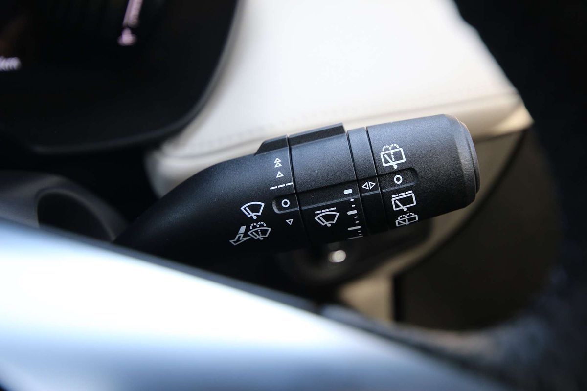 2024 MG ZS Essence Hybrid+ ZS32