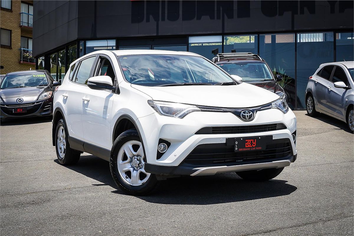 2018 Toyota RAV4 GX ASA44R