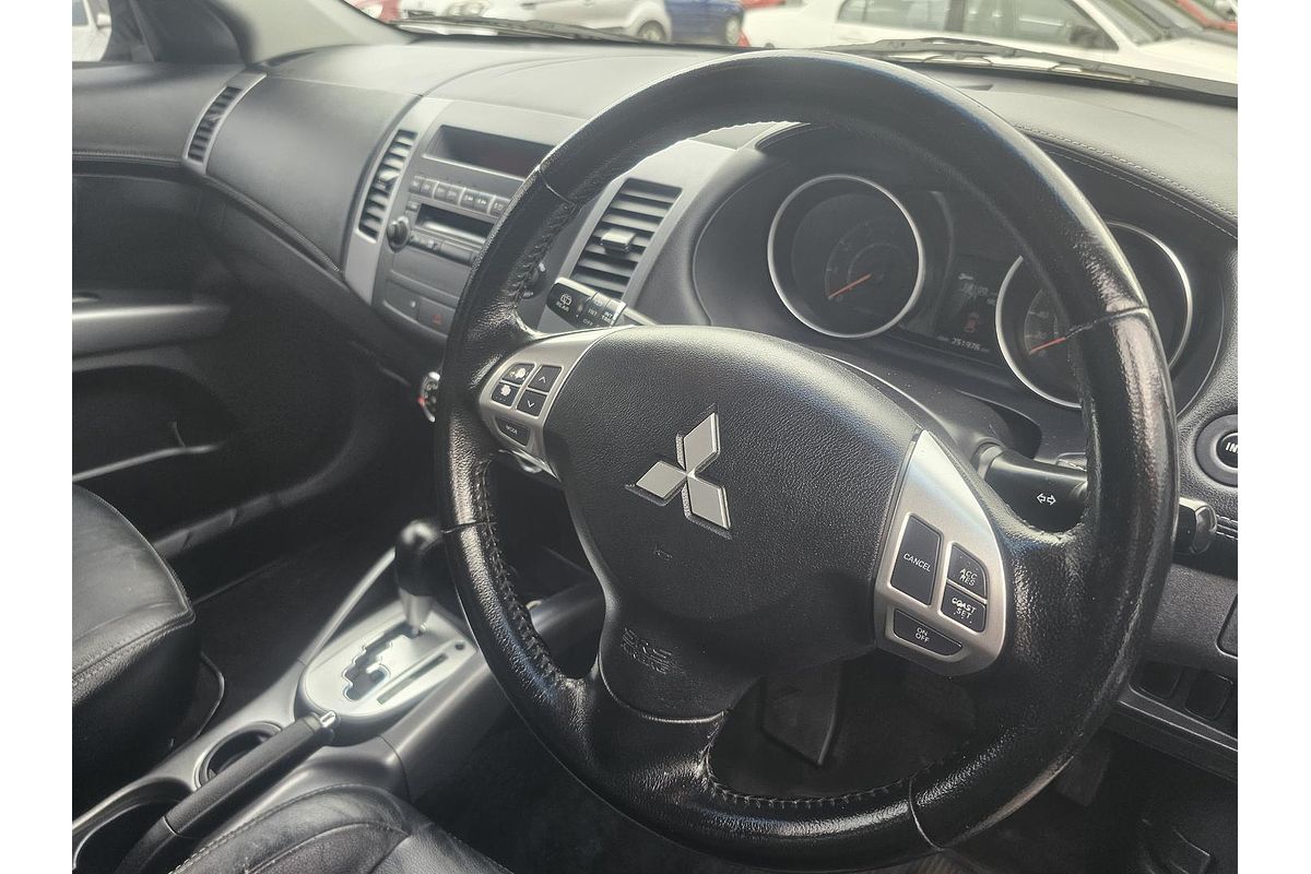 2012 Mitsubishi Outlander LS ZH