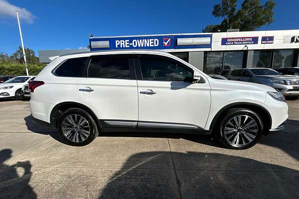 2018 Mitsubishi Outlander Exceed ZL