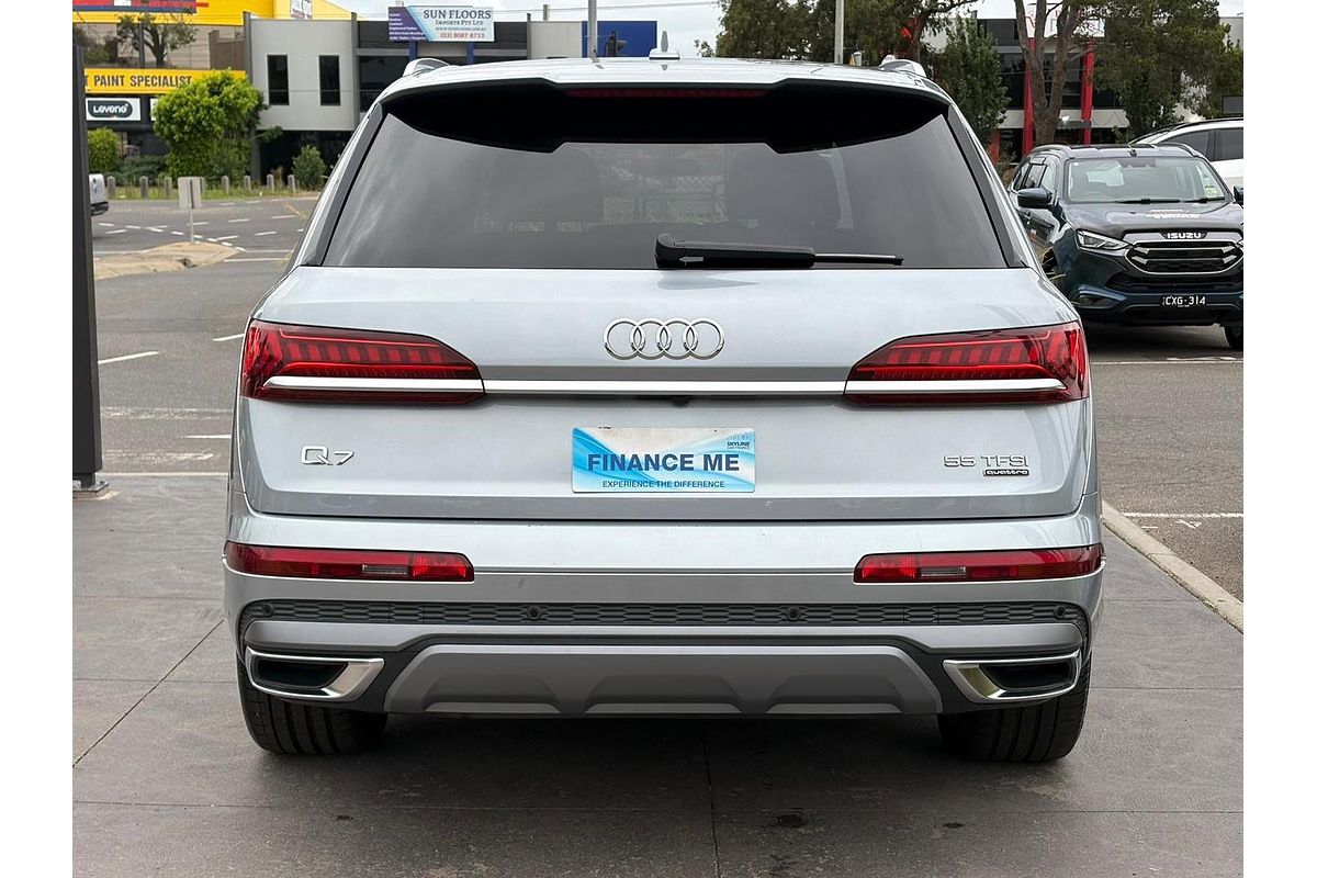 2022 Audi Q7 55 TFSI S line 4M