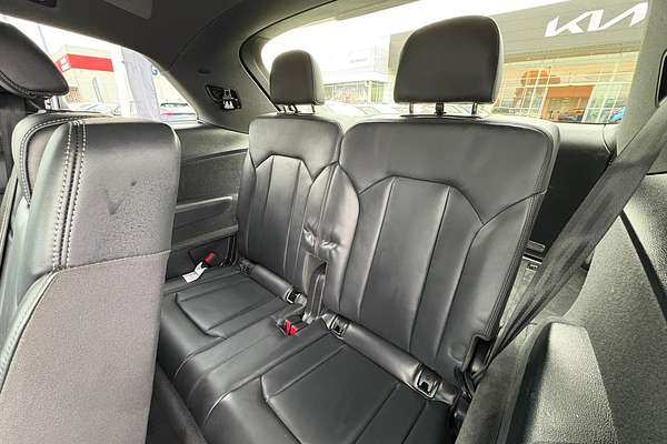 2022 Audi Q7 55 TFSI S line 4M