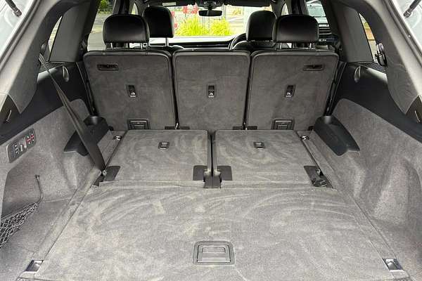 2022 Audi Q7 55 TFSI S line 4M