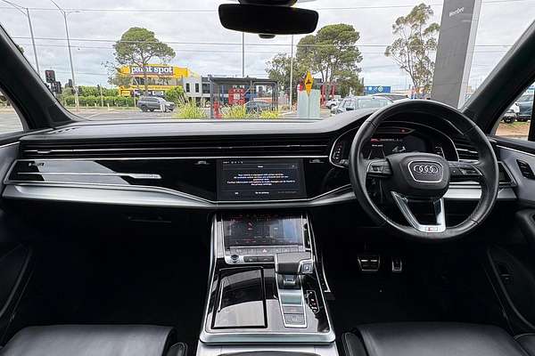 2022 Audi Q7 55 TFSI S line 4M