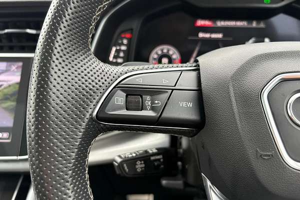 2022 Audi Q7 55 TFSI S line 4M