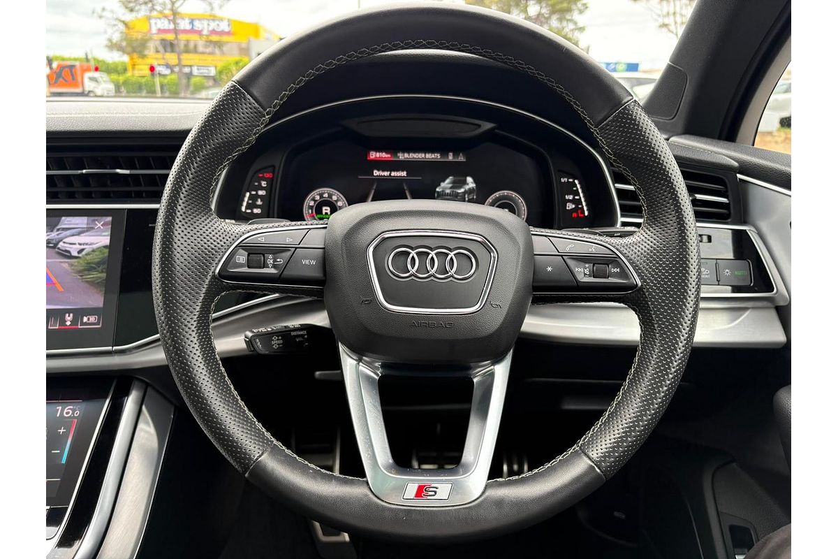 2022 Audi Q7 55 TFSI S line 4M