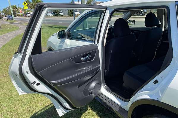 2017 Nissan X-TRAIL ST T32