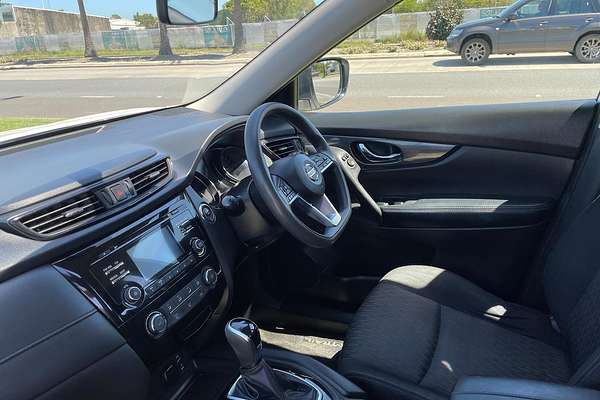 2017 Nissan X-TRAIL ST T32