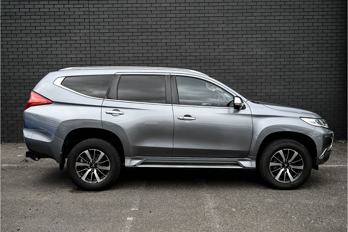 2017 Mitsubishi Pajero Sport Exceed QE
