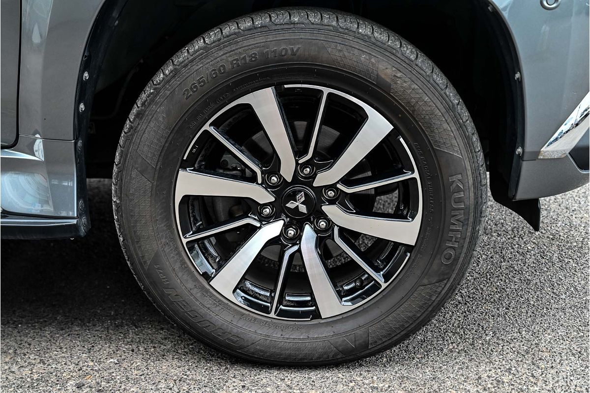 2017 Mitsubishi Pajero Sport Exceed QE