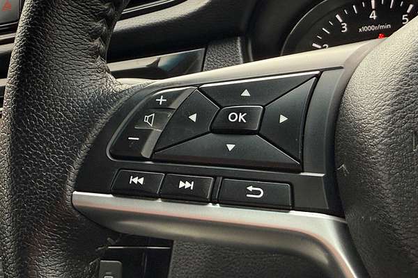 2021 Nissan X-TRAIL ST-L T32