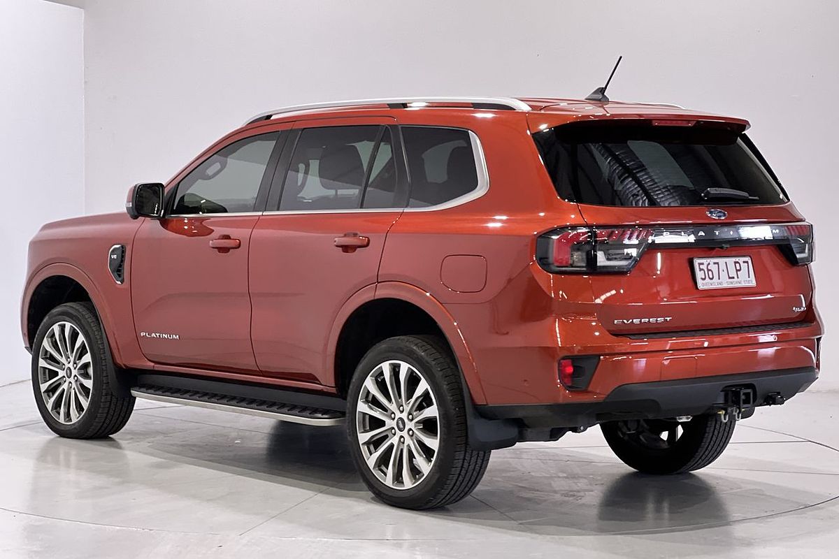 2022 Ford Everest Platinum