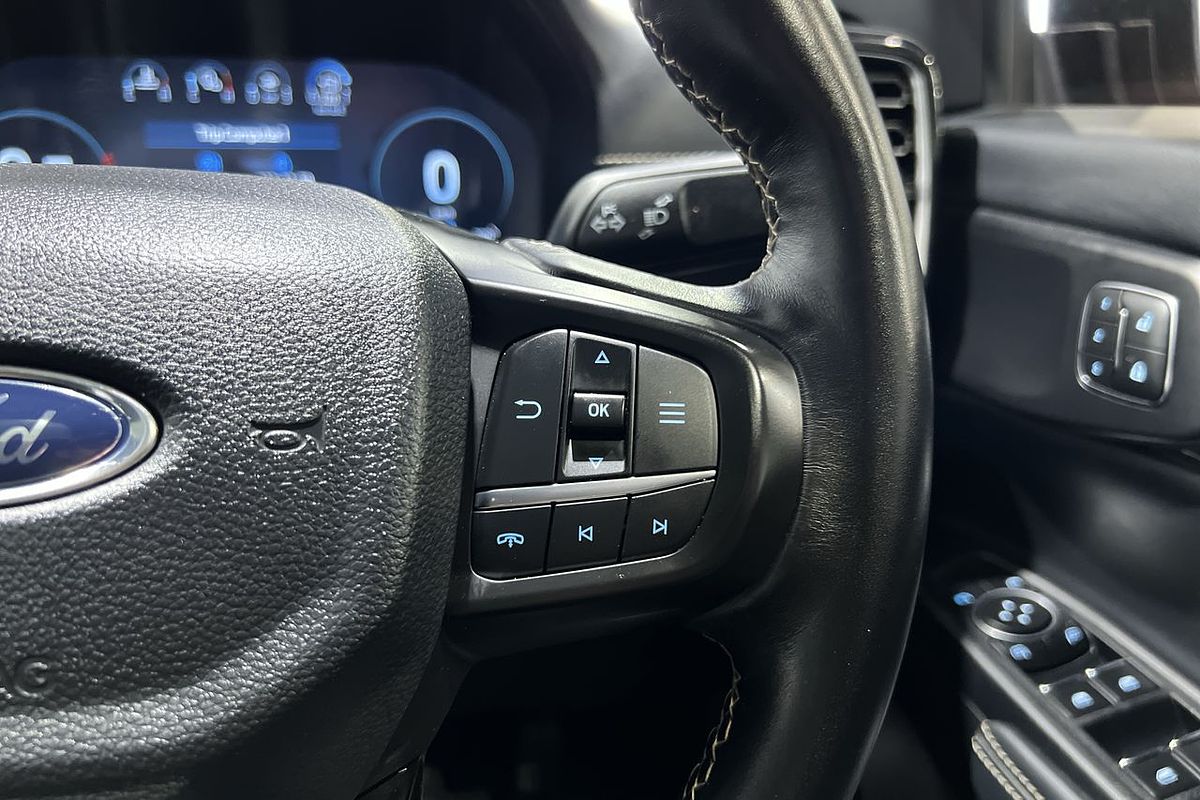 2022 Ford Everest Platinum