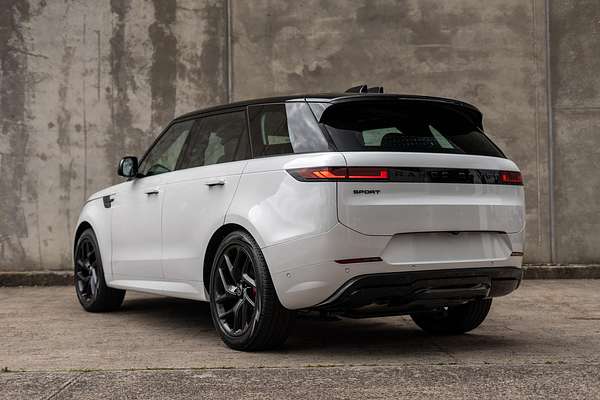 2024 Land Rover Range Rover Sport D300 Dynamic SE L461