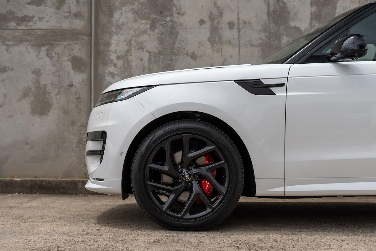 2024 Land Rover Range Rover Sport D300 Dynamic SE L461
