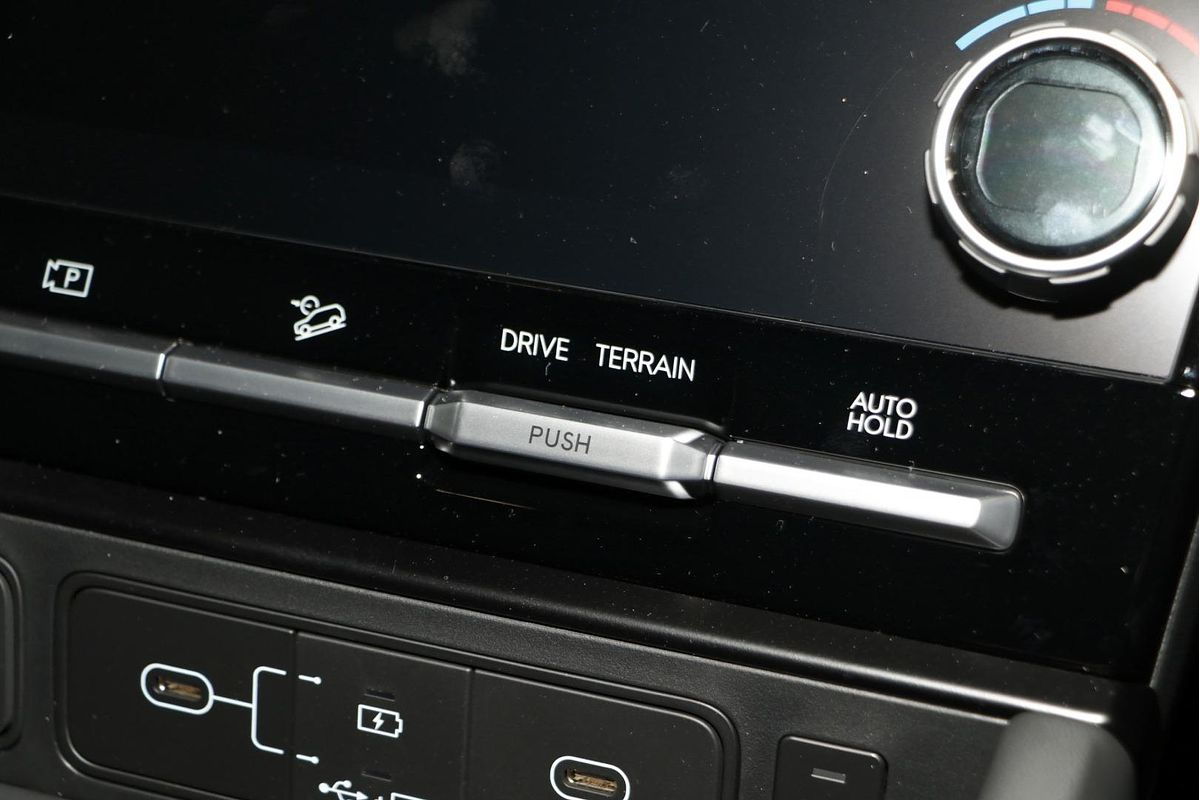 2024 Hyundai Santa Fe Hybrid Calligraphy MX5.V1