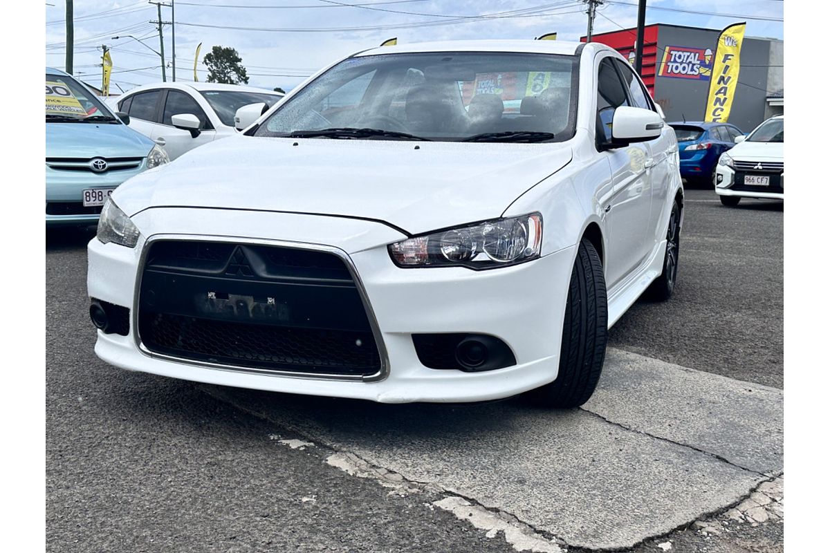 2014 Mitsubishi Lancer ES Sport CJ