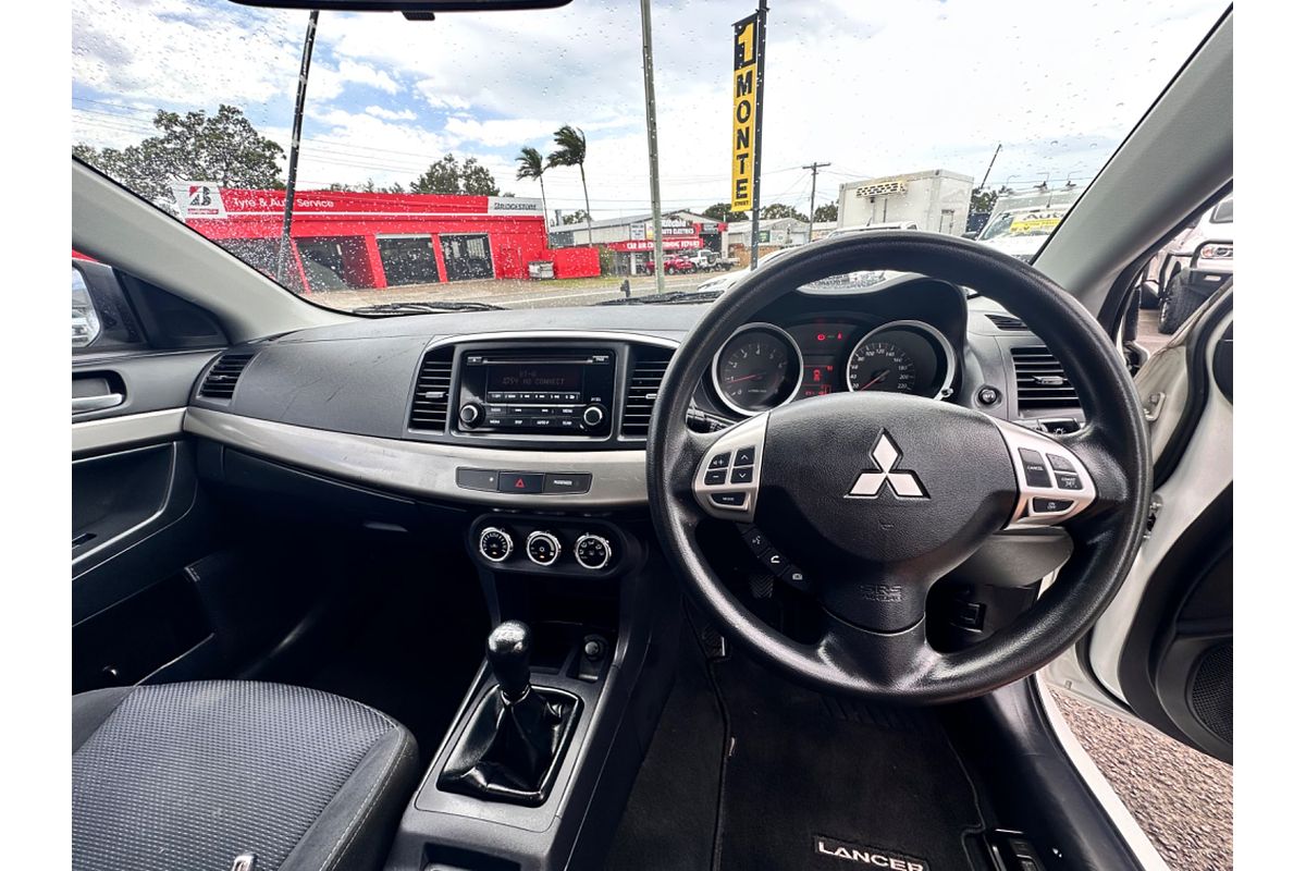2014 Mitsubishi Lancer ES Sport CJ