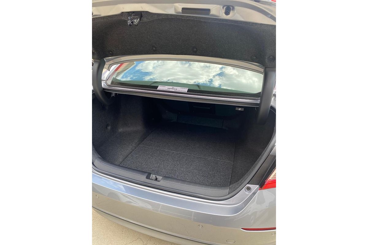 2023 Honda Accord VTi-LX 10th Gen