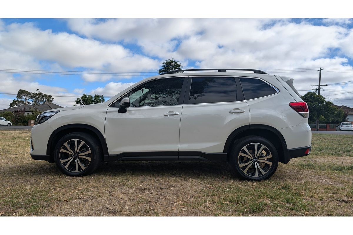 2021 Subaru Forester 2.5i Premium S5