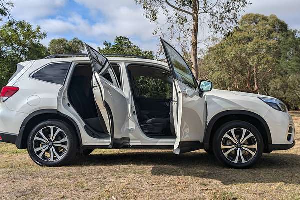 2021 Subaru Forester 2.5i Premium S5