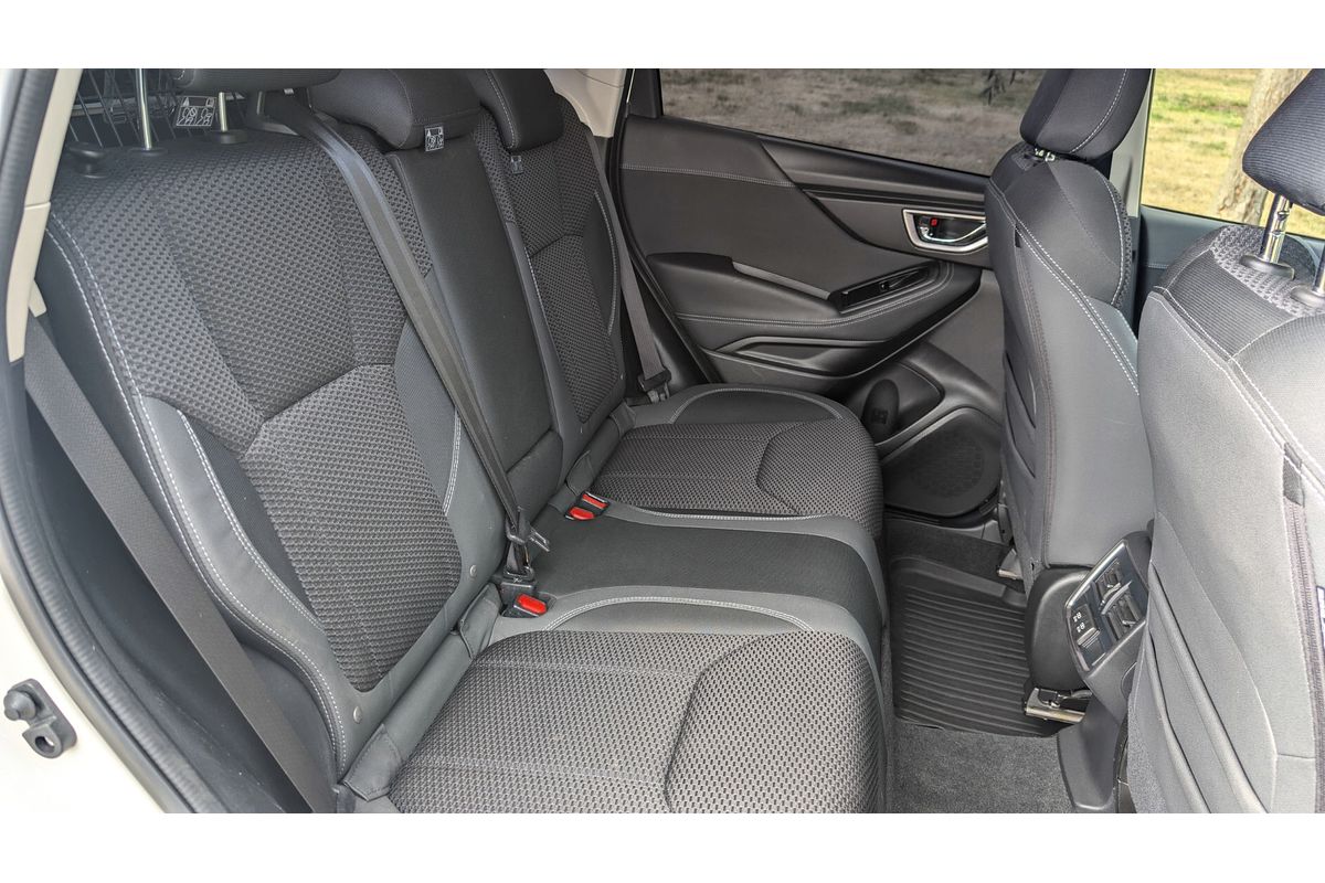 2021 Subaru Forester 2.5i Premium S5