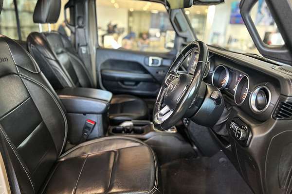 2020 Jeep Gladiator Overland JT All Wheel Drive