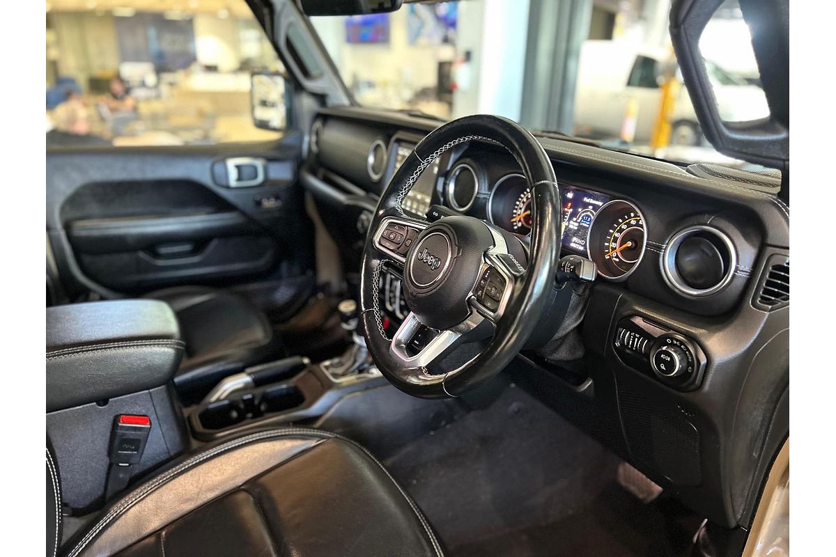 2020 Jeep Gladiator Overland JT All Wheel Drive