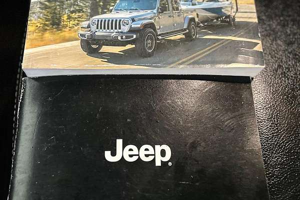 2020 Jeep Gladiator Overland JT All Wheel Drive