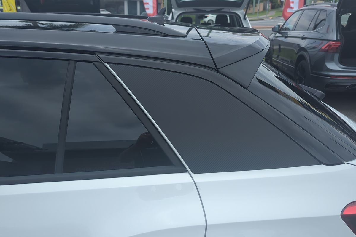2024 Volkswagen T-Roc R D11
