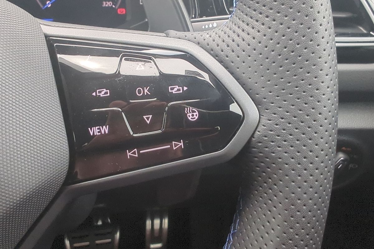 2024 Volkswagen T-Roc R D11