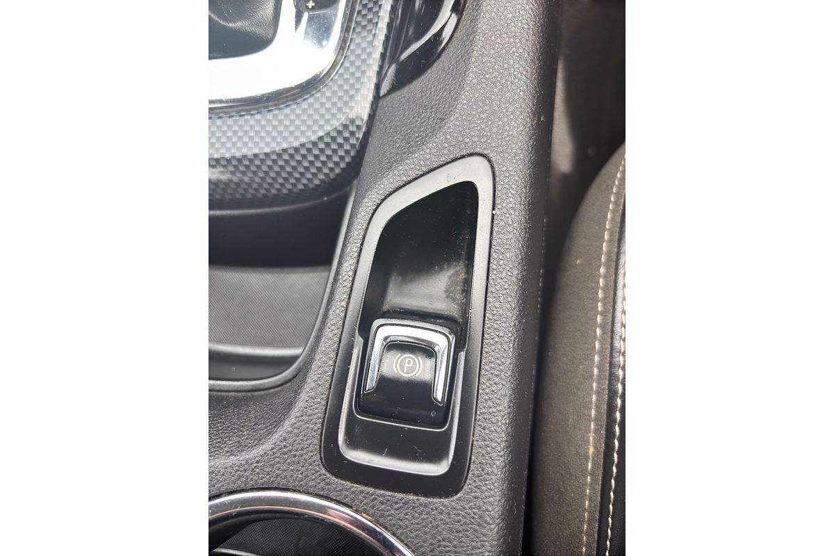 2014 Holden Commodore SV6 VF