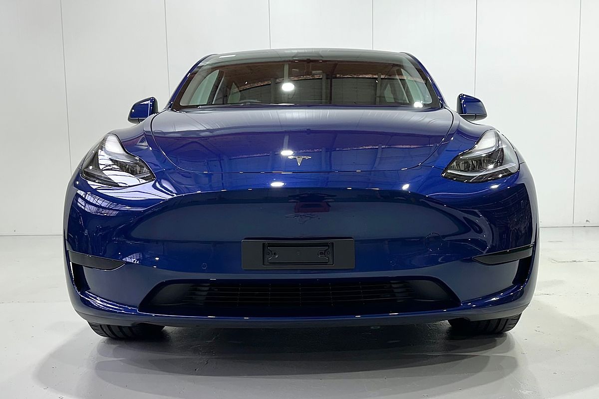 2022 Tesla Model Y Rear-Wheel Drive
