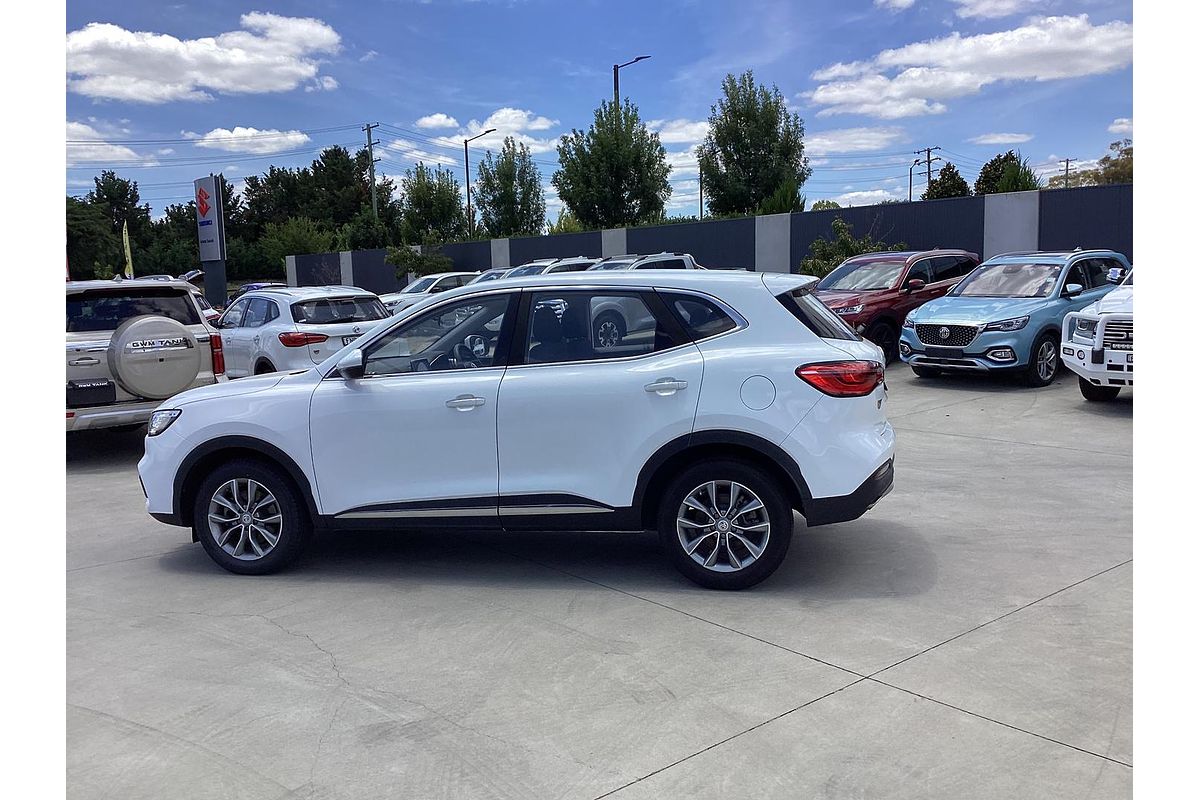 2022 MG HS Core SAS23