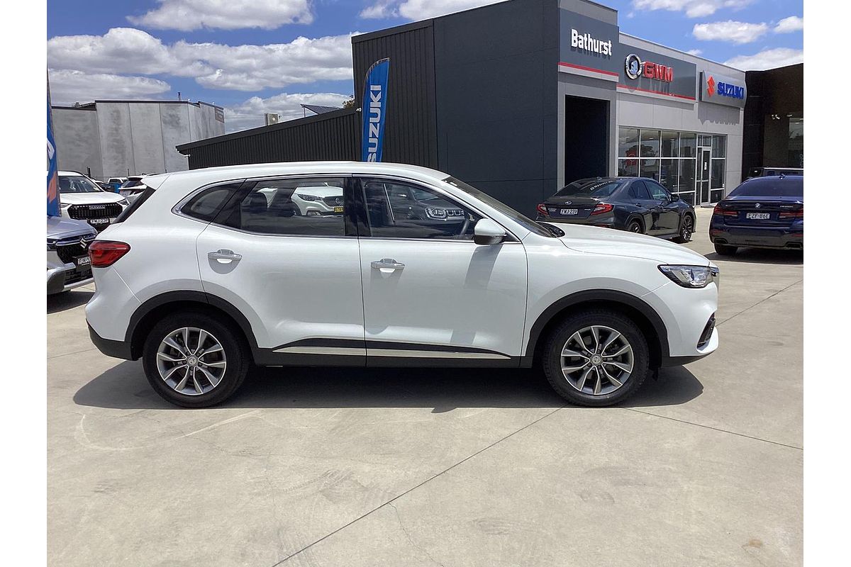 2022 MG HS Core SAS23