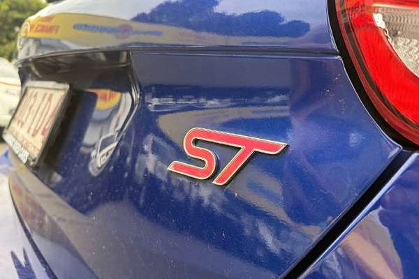 2015 Ford Focus ST LZ