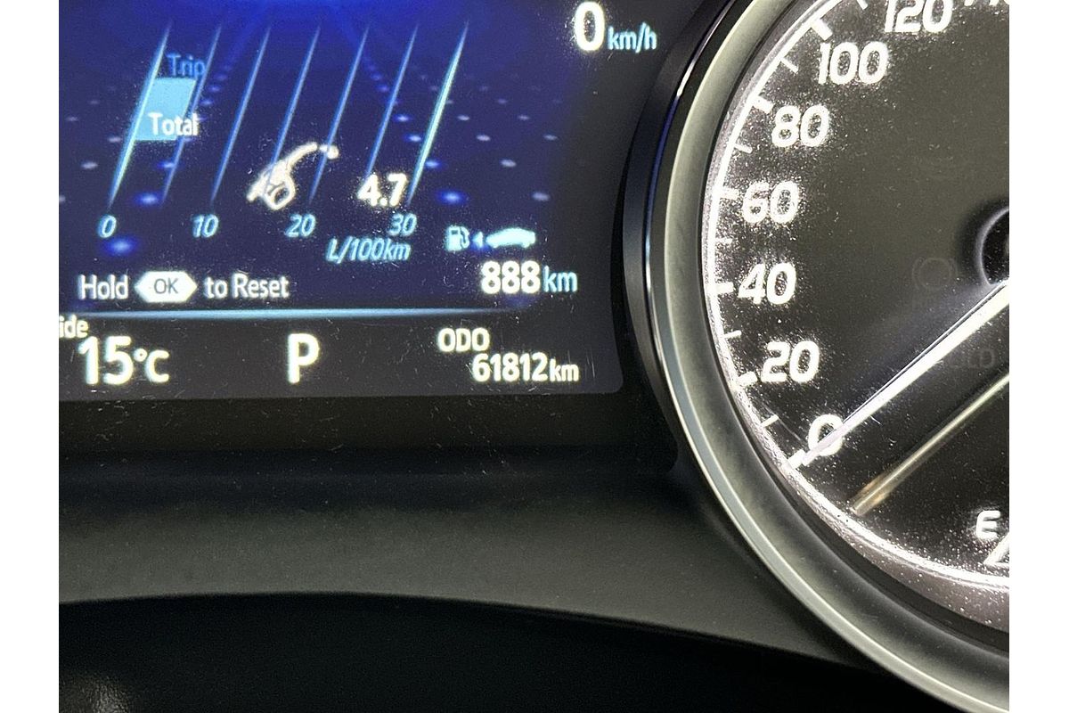 2022 Toyota Camry Ascent Sport AXVH70R