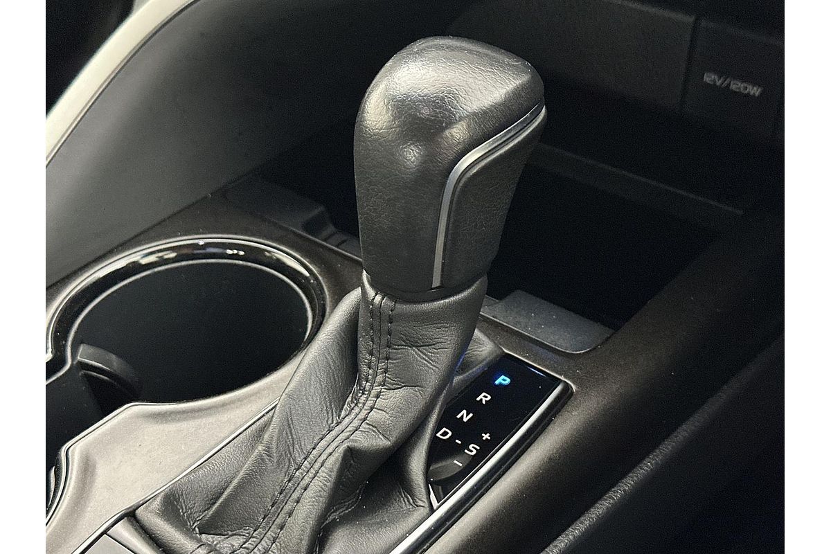 2022 Toyota Camry Ascent Sport AXVH70R