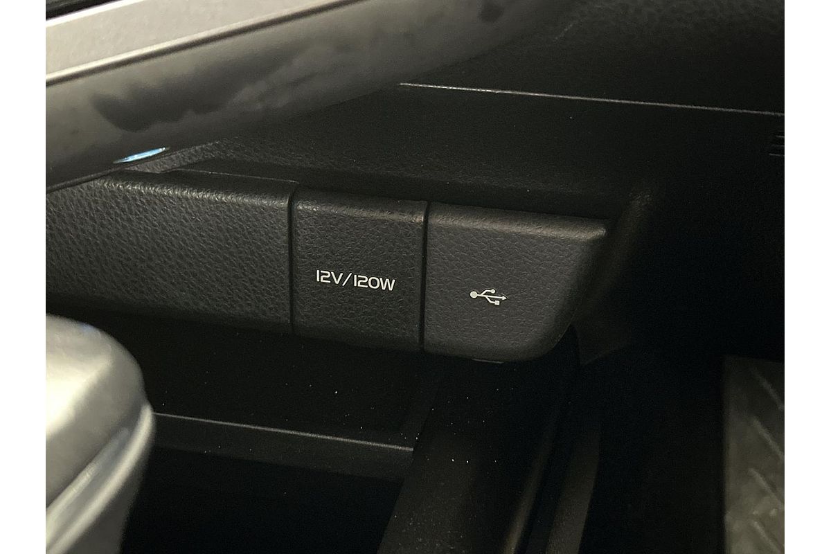 2022 Toyota Camry Ascent Sport AXVH70R