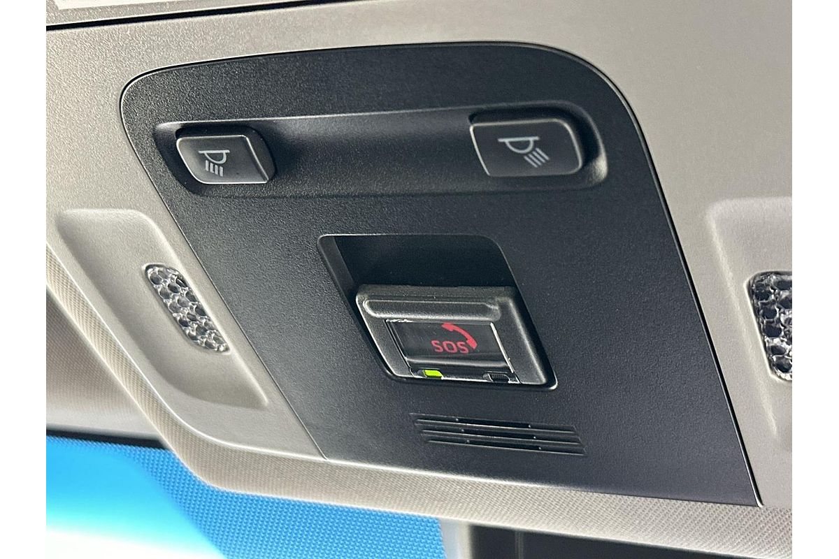 2022 Toyota Camry Ascent Sport AXVH70R