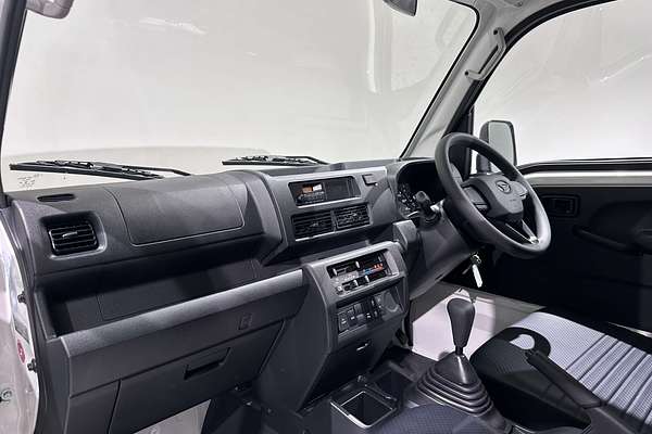 2022 Daihatsu Hi-Jet (No Badge) S510P 4X4