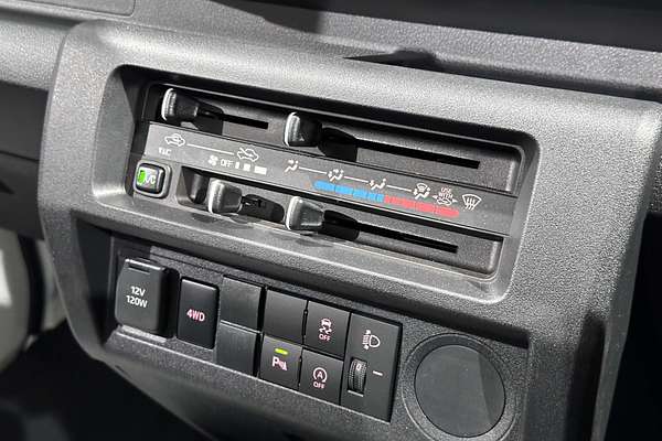 2022 Daihatsu Hi-Jet (No Badge) S510P 4X4