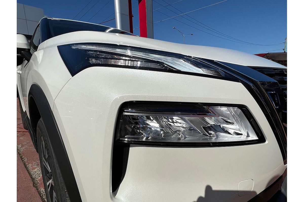 2024 Nissan X-TRAIL ST-L T33