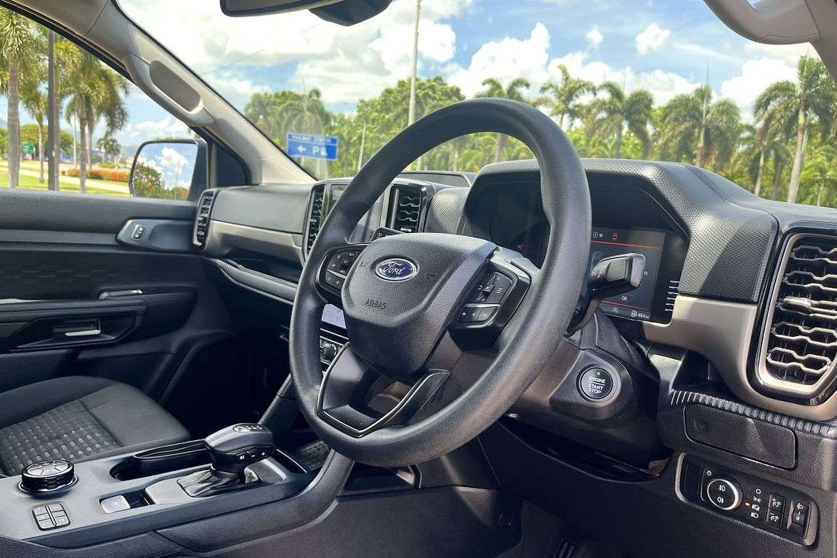 2023 Ford Everest Ambiente